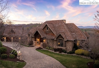2054 Reynolds Pkwy, Boone, NC 28607