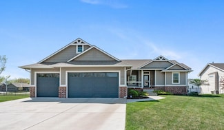 2806 E Mantane Cir, Wichita, KS 67219