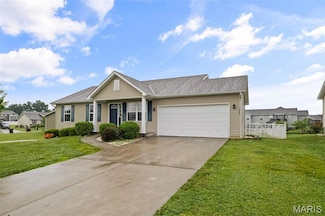 2231 Central Park Dr, Troy, MO 63379