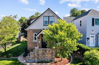 6420 Wise Ave, Saint Louis, MO 63139