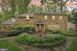 949 Leopard Rd, Jenkintown, PA 19046