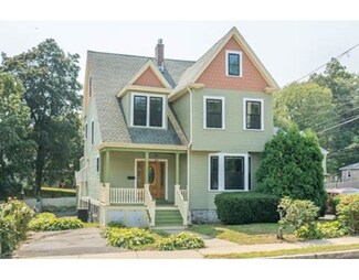 988 Franklin St, Melrose, MA 02176