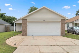 2483 Redoubt Ave, Pensacola, FL 32507
