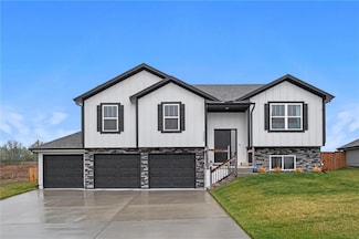 21000 E 8th St S, Independence, MO 64056