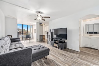 1415 Liholiho St Unit 407, Honolulu, HI 96822