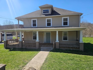 14627 Church St, Eagle Rock, VA 24085