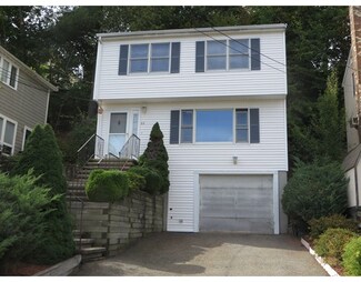 62 Hillcrest St, Waltham, MA 02451