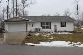 715 E Powers St, Albany, IN 47320