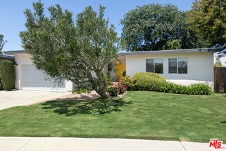 17119 Bullock St, Encino, CA 91316