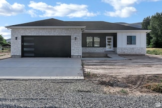 229 N 460 E, Monroe, UT 84754