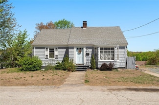 2 Notre Dame St, Coventry, RI 02816