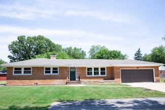 1830 W 60th Place, Merrillville, IN 46410