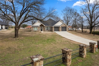2526 Green Hill Rd, Mount Pleasant, TX 75455