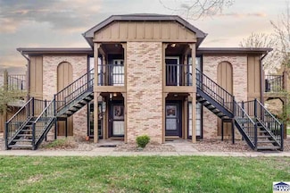 628 Frontier Ct, Terre Haute, IN 47803