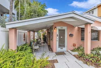 1009 NE 6th St, Fort Lauderdale, FL 33304