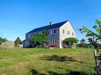 163 Middle Rd, North Haven, ME 04853