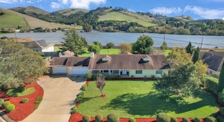 21160 Valle San Juan Dr, Salinas, CA 93907