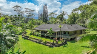 4631 Kahiliholo Rd, Kilauea, HI 96754