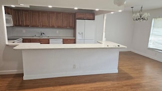 8555 NW 10th St, Plantation, FL 33322