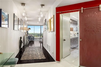 2660 Peachtree Rd NW Unit 13H, Atlanta, GA 30305