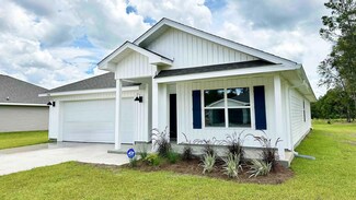 3412 Phoenix Ct, Crestview, FL 32539