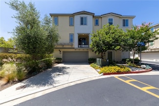 898 Seville Ln, Pomona, CA 91767