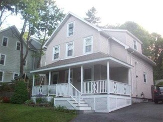 25 Cedar St, Wakefield, MA 01880