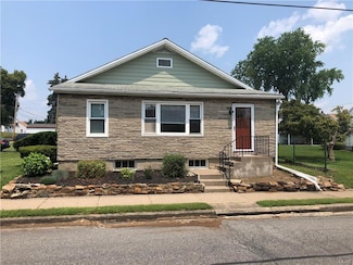 851 Monroe St, Freemansburg, PA 18017