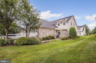 44357 Oakmont Manor Square, Ashburn, VA 20147