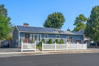 99 Salem St, Lawrence, MA 01843