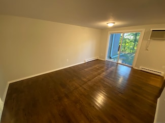 32 Old Foxon Rd Unit 67, East Haven, CT 06513