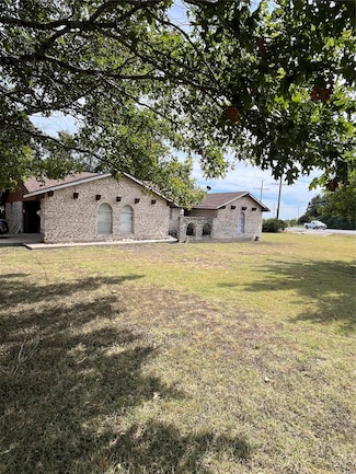20 County Road 408, Taylor, TX 76574