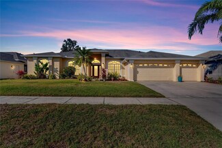 3617 Gaviota Dr, Ruskin, FL 33573