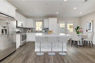 11001 Logan Way, San Diego, CA 92129