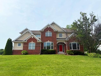 5583 Beechwood Terrace, West Des Moines, IA 50266
