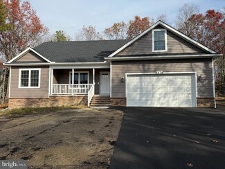 6474 Pleasant Dr, Laurel, DE 19956