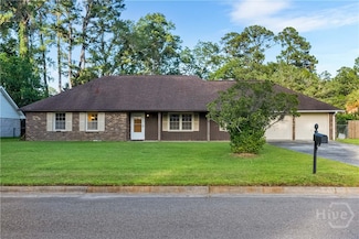 2 N Stillwood Ct, Savannah, GA 31419