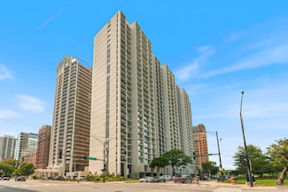 3200 N Lake Shore Dr Unit 911, Chicago, IL 60657