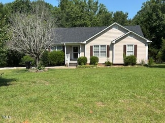 148 Ridge Way Ln, Clayton, NC 27520