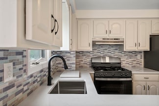 20 Washington St Unit 1-5, North Easton, MA 02356