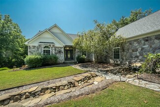 3062 Parkview Dr, Pacific, MO 63069