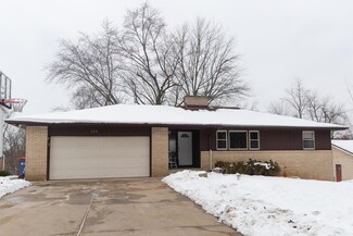 129 Alewa Dr NW, Grand Rapids, MI 49504
