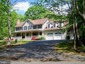 11551 Oakhurst Ln, Woodbridge, VA 22192