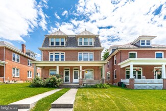 742 S State St, Ephrata, PA 17522