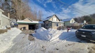48 Murray St, Bingham, ME 04920