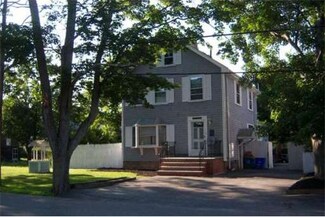 8 Wilson St, Saugus, MA 01906