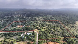 605 Lost Hollow Rd, Llano, TX 78643