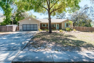 275 S Highland Ave, Tarpon Springs, FL 34689