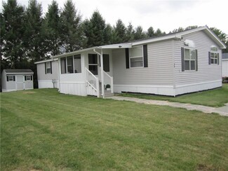 38 Ashmoor Dr, Avon, NY 14414
