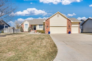 10908 W Bristlecone St, Wichita, KS 67205
